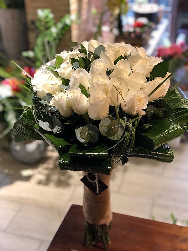 İhtişamlı Beyaz Güller | | Dalyan Çiçekçilik